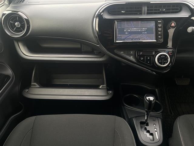 Toyota AQUA 2021 6968928-3