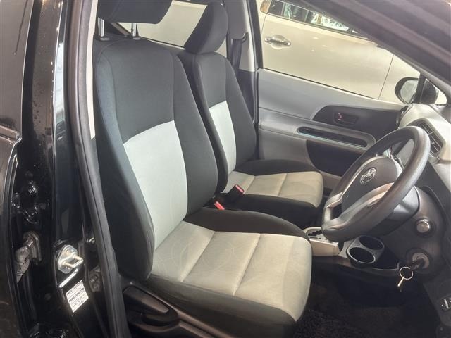 Toyota AQUA 2013 6968929-12