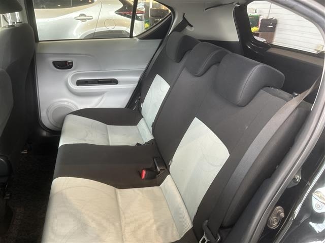 Toyota AQUA 2013 6968929-2