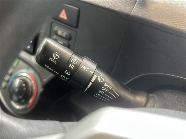 Toyota AQUA 2013 6968929-7