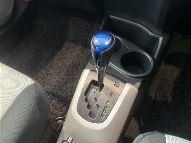 Toyota AQUA 2013 6968929-9