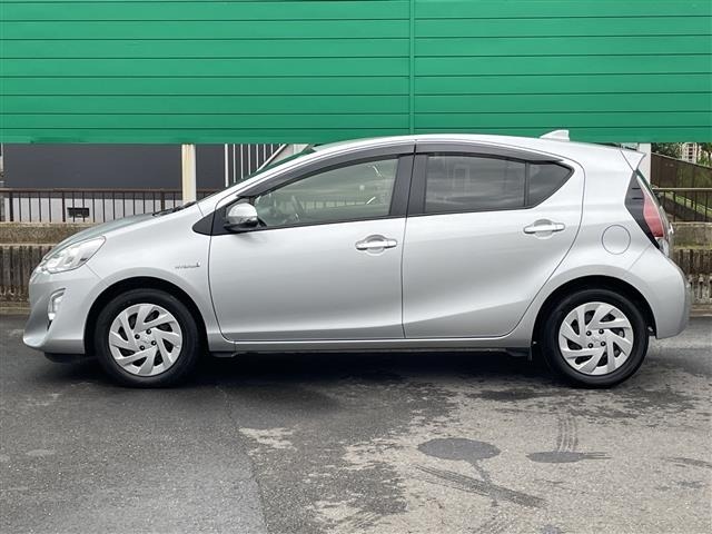 Toyota AQUA 2015 6968939-12
