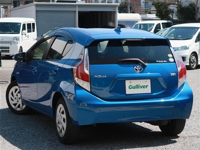 Toyota AQUA 2016 6968956-13