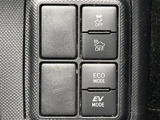 Toyota AQUA 2016 6968978-12