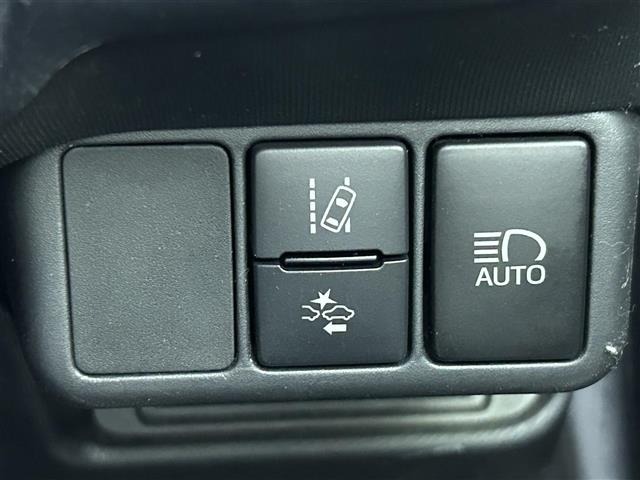 Toyota AQUA 2016 6968991-3