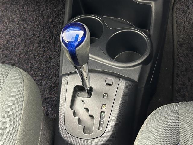 Toyota AQUA 2018 6969002-13