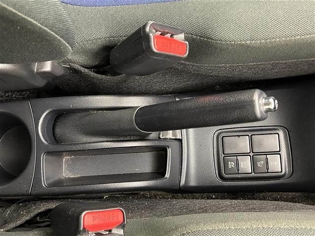 Toyota AQUA 2018 6969002-21