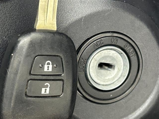 Toyota AQUA 2018 6969002-5