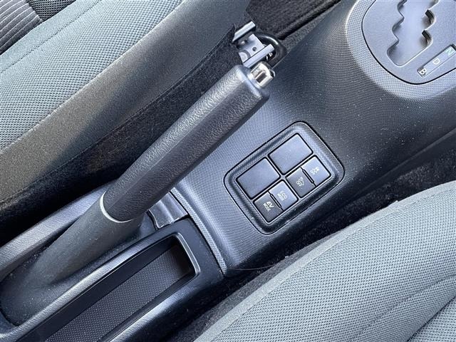 Toyota AQUA 2018 6969003-10