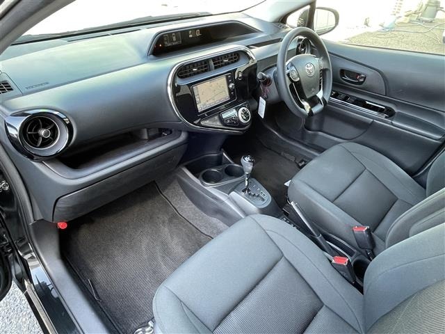 Toyota AQUA 2018 6969003-2