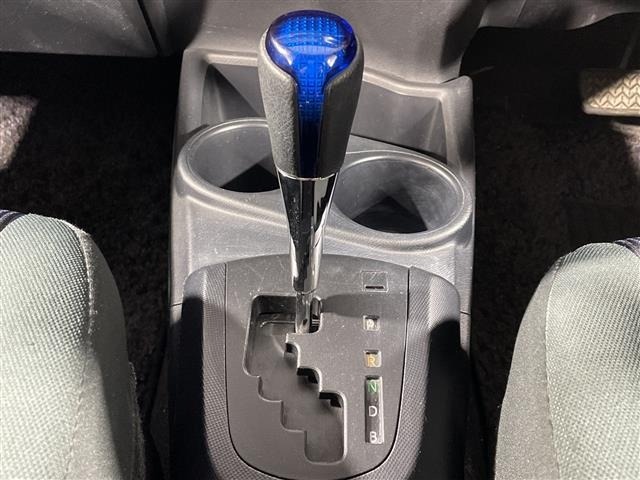 Toyota AQUA 2017 6969006-12