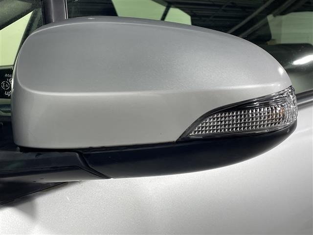 Toyota AQUA 2017 6969006-13