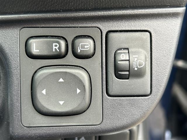 Toyota AQUA 2018 6969015-10