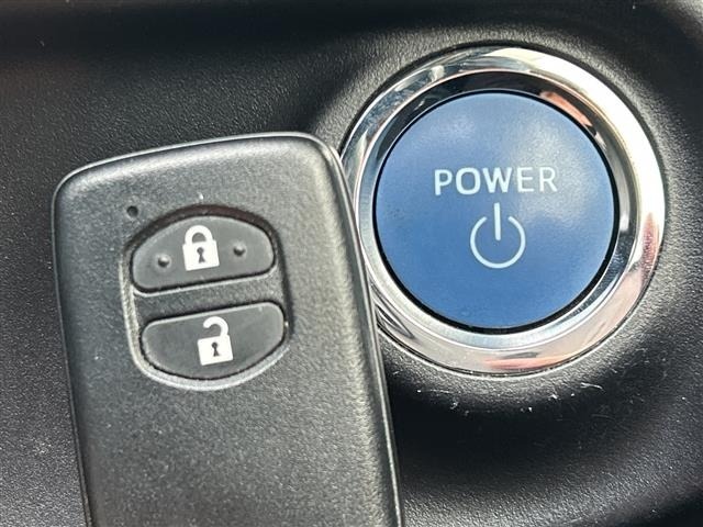 Toyota AQUA 2018 6969015-16