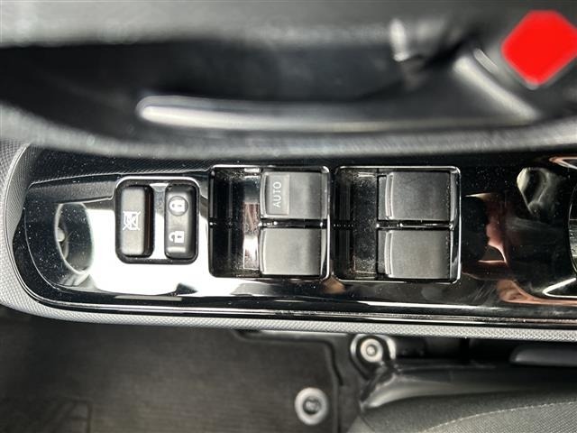 Toyota AQUA 2018 6969015-20