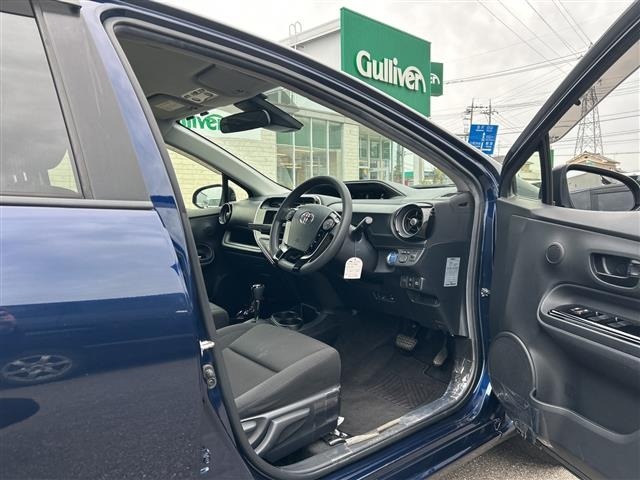 Toyota AQUA 2018 6969015-4
