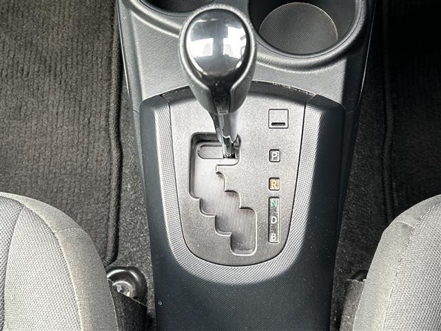 Toyota AQUA 2018 6969015-7