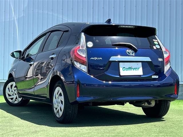 Toyota AQUA 2018 6969019-13