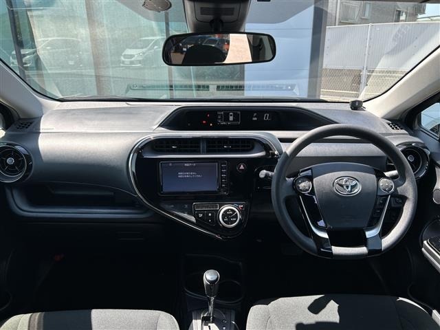 Toyota AQUA 2018 6969019-14