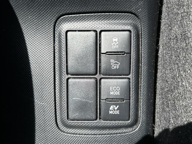Toyota AQUA 2018 6969019-18