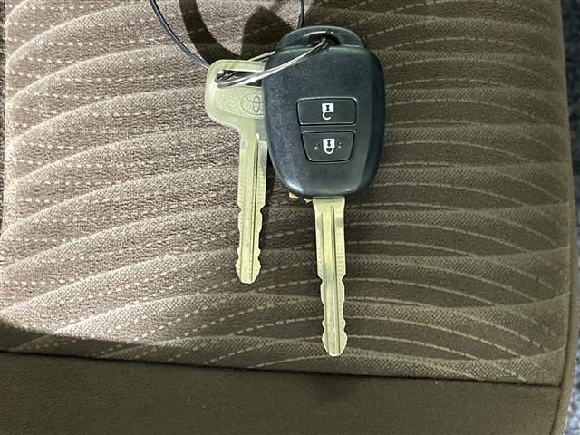 Toyota AQUA 2014 6969020-22
