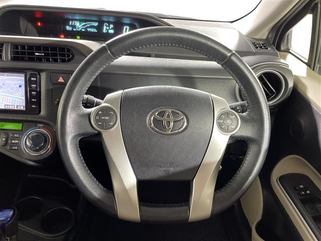 Toyota AQUA 2014 6969020-23