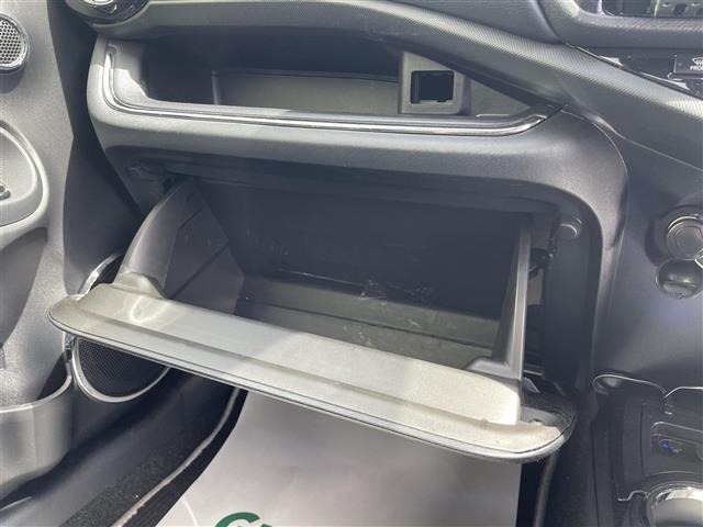 Toyota AQUA 2016 6969021-12