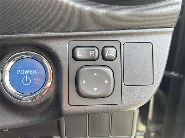 Toyota AQUA 2016 6969030-23