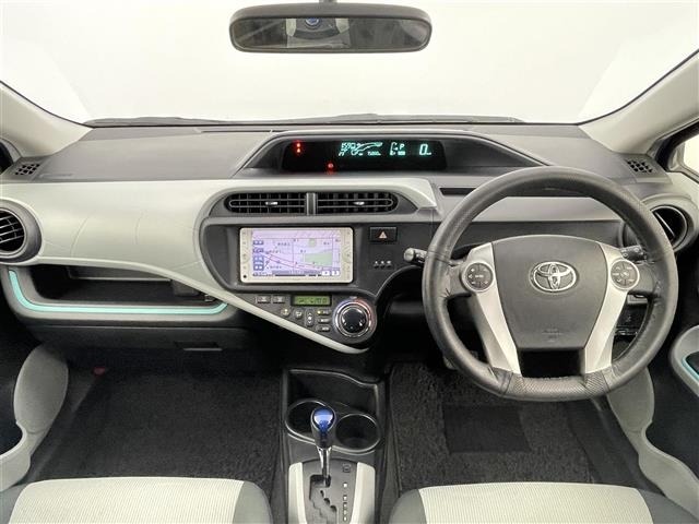 Toyota AQUA 2013 6969031-15