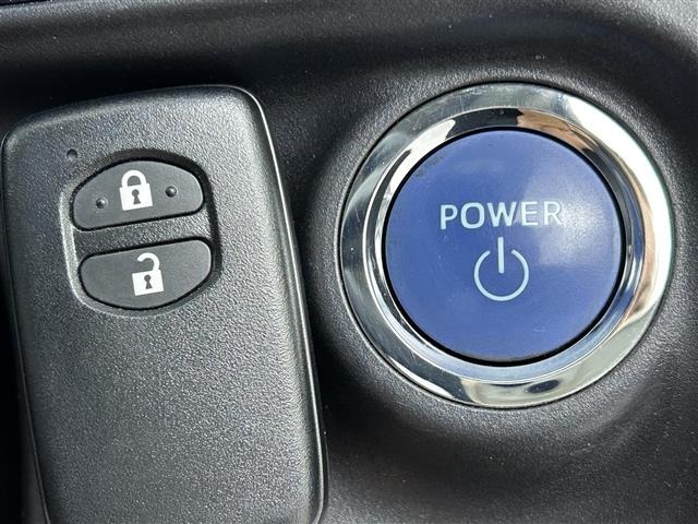 Toyota AQUA 2017 6969044-1
