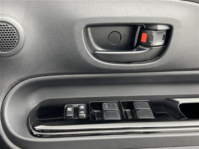 Toyota AQUA 2017 6969044-5