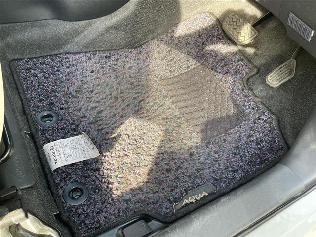 Toyota AQUA 2017 6969063-2