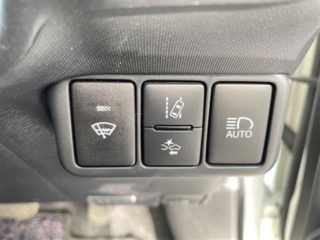 Toyota AQUA 2017 6969063-7