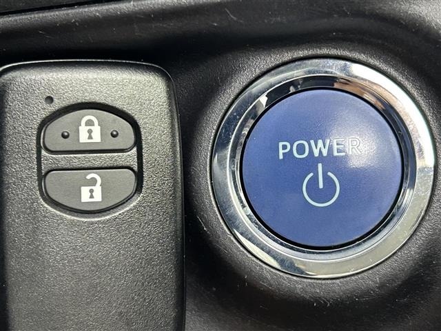 Toyota AQUA 2015 6969070-1