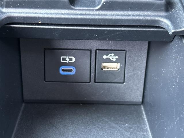 Toyota AQUA 2025 6969081-7