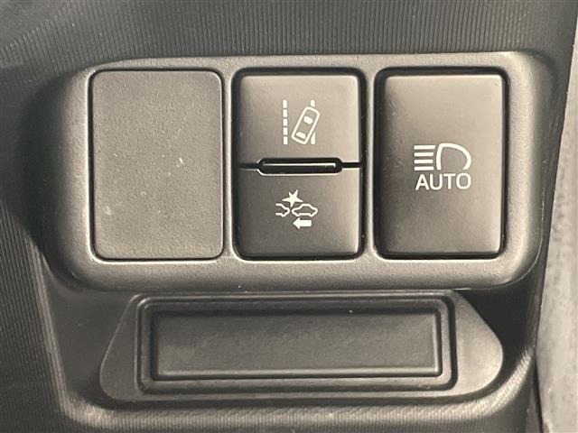 Toyota AQUA 2016 6969085-11