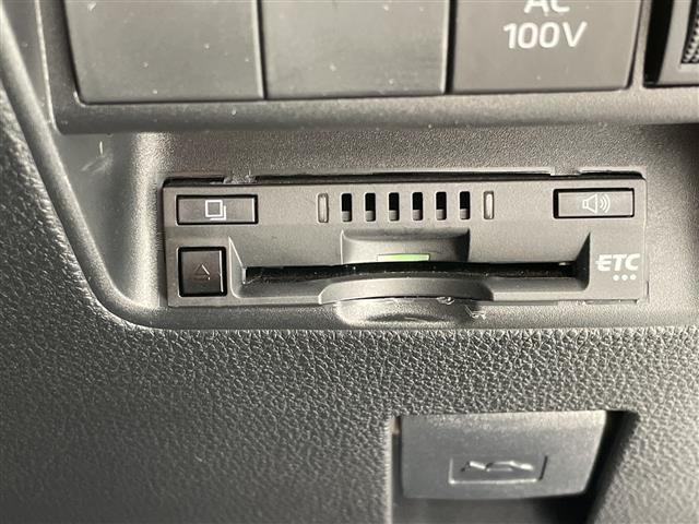 Toyota AQUA 2023 6969088-7