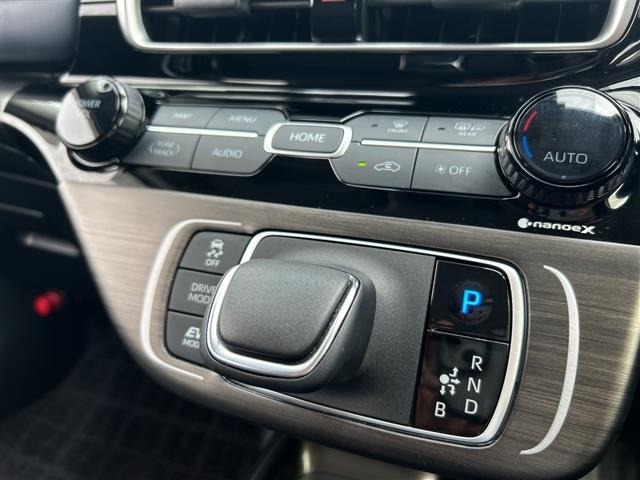 Toyota AQUA 2022 6969091-3
