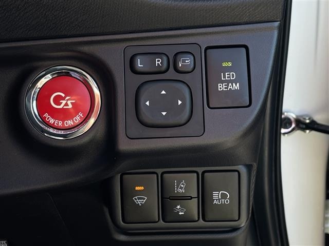 Toyota AQUA 2017 6969093-1