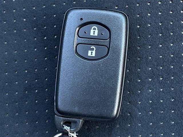 Toyota AQUA 2017 6969093-21