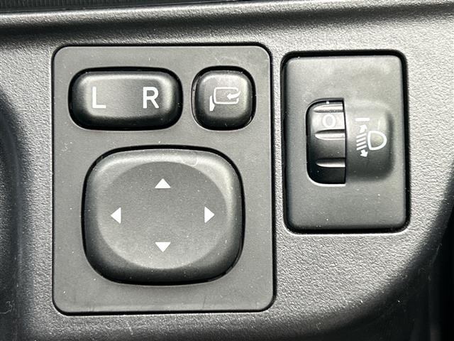 Toyota AQUA 2017 6969096-1