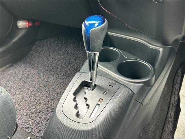 Toyota AQUA 2017 6969096-7