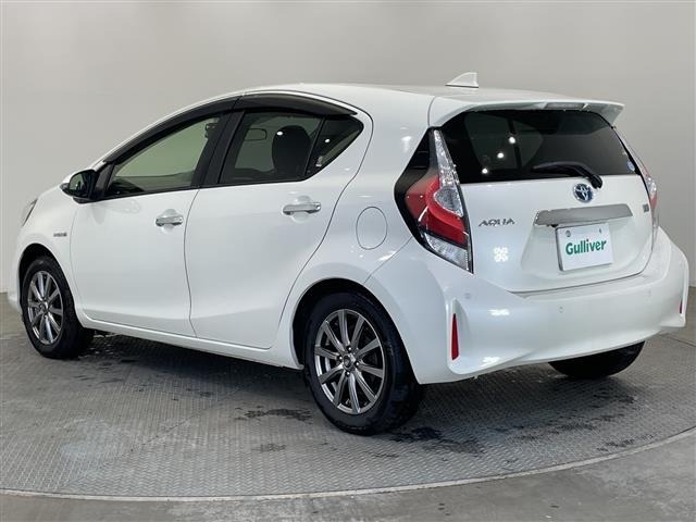 Toyota AQUA 2018 6969102-13