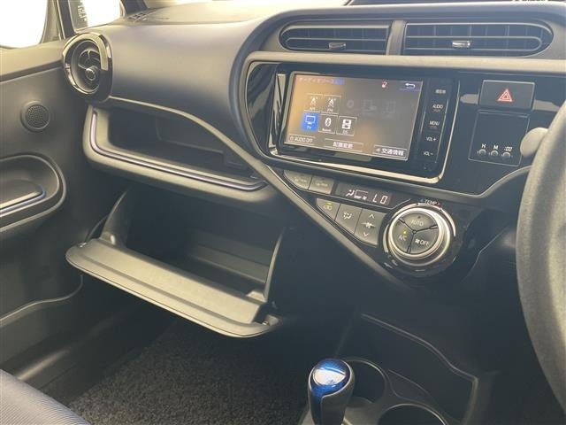 Toyota AQUA 2015 6969108-10