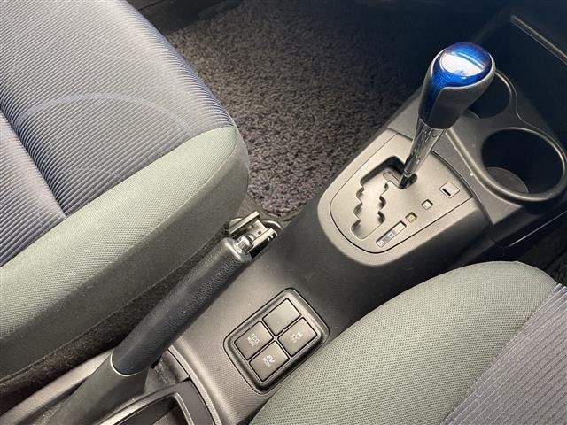 Toyota AQUA 2015 6969108-11