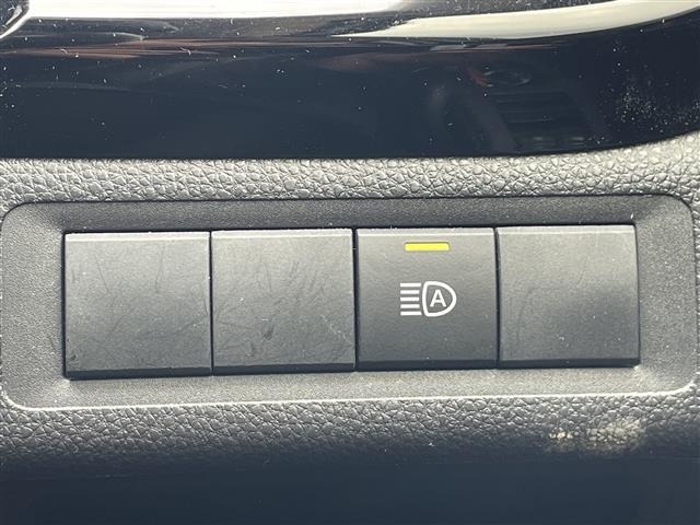 Toyota AQUA 2022 6969118-9