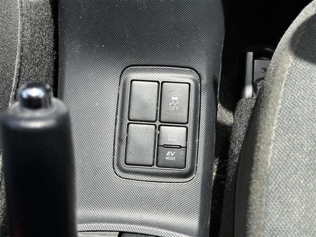 Toyota AQUA 2021 6969132-19