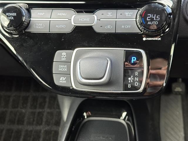 Toyota AQUA 2024 6969137-7