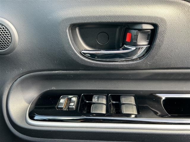 Toyota AQUA 2016 6969211-2