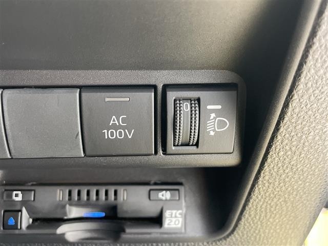 Toyota AQUA 2023 6969252-7